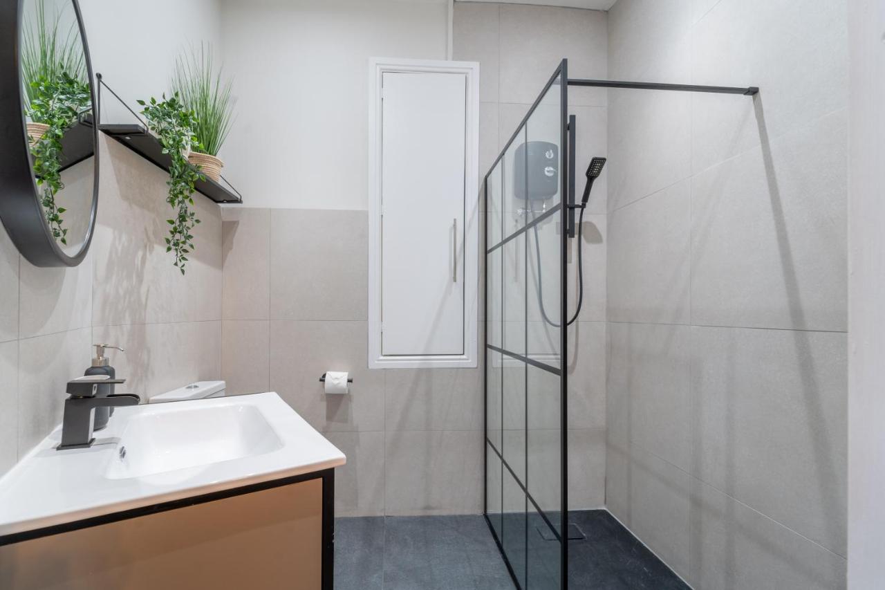Watergate Penthouse - New 2 Bed Luxury Apartment In City Centre Честър Екстериор снимка